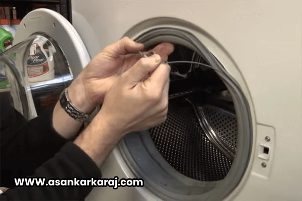 علت باز نشدن درب ماشین لباسشویی